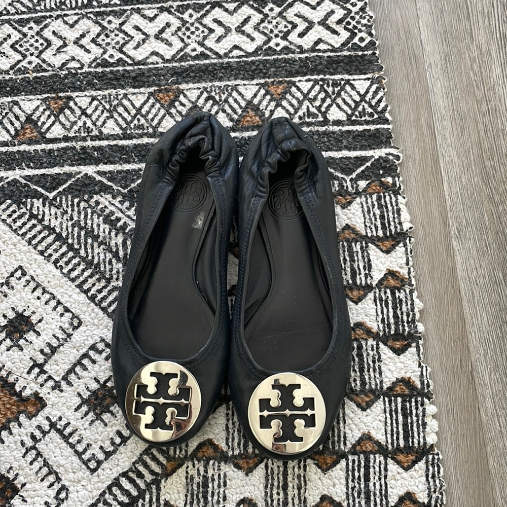 Tory Burch flat shoes